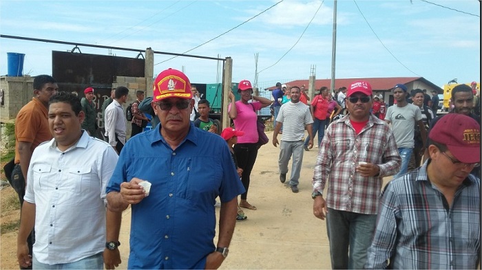 García Carneiro promete para Vargas reserva alimentaria de 9 rubros.